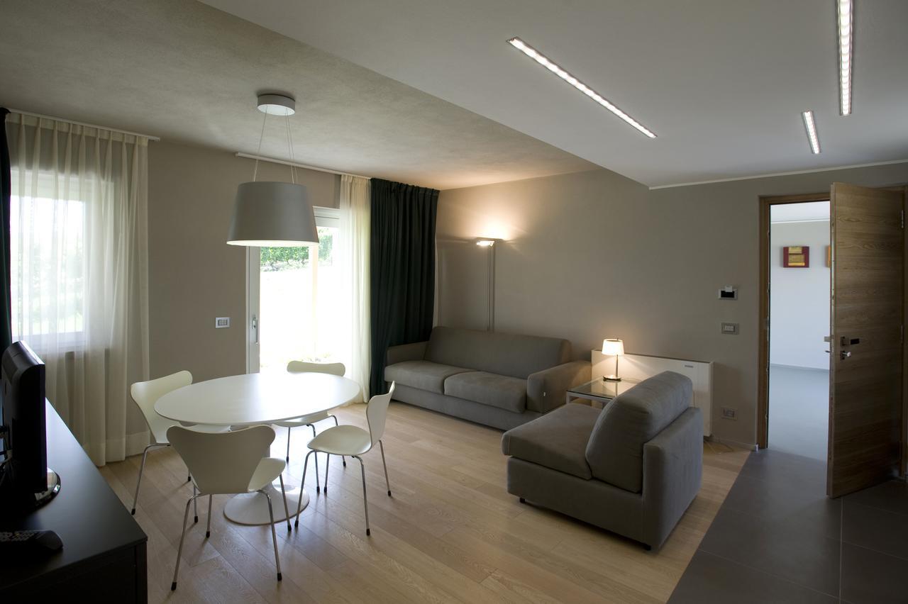 Apartamento Casa Nelle Vigne Castiglione Tinella Exterior foto
