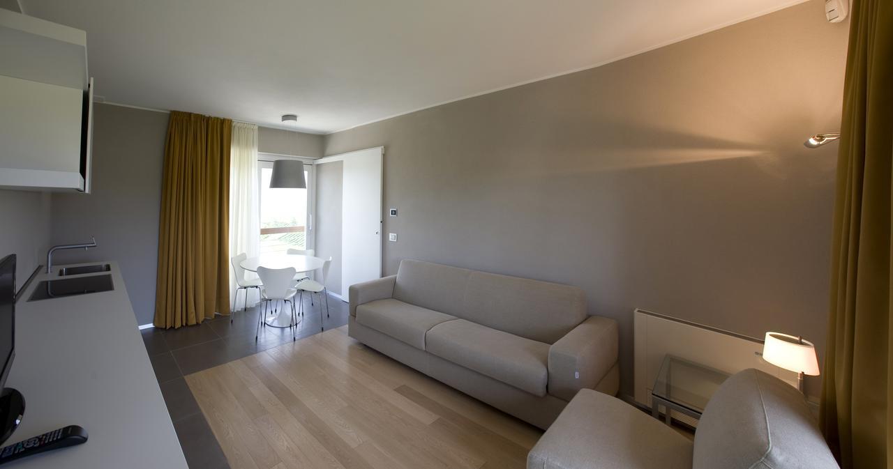 Apartamento Casa Nelle Vigne Castiglione Tinella Exterior foto