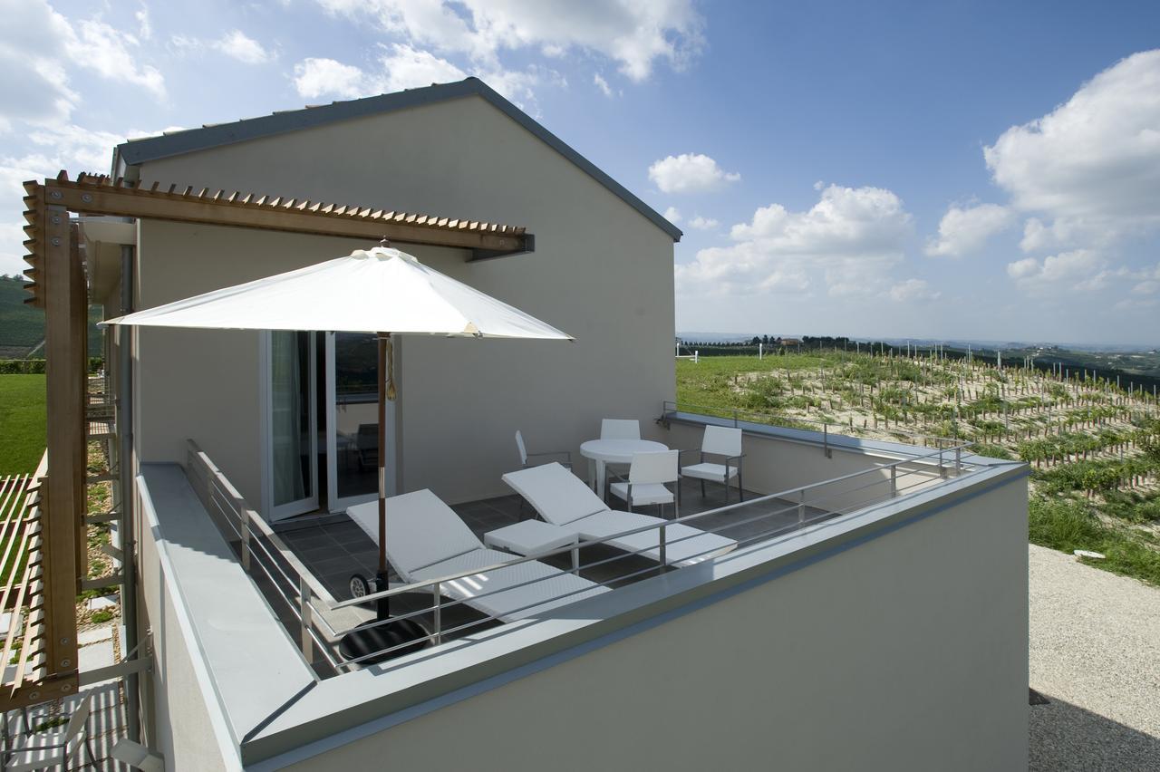 Apartamento Casa Nelle Vigne Castiglione Tinella Exterior foto